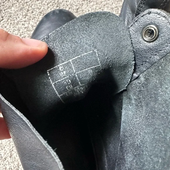 Doc Marten’s 6” Black Leather Lace-Up Boots - Picture 7 of 10